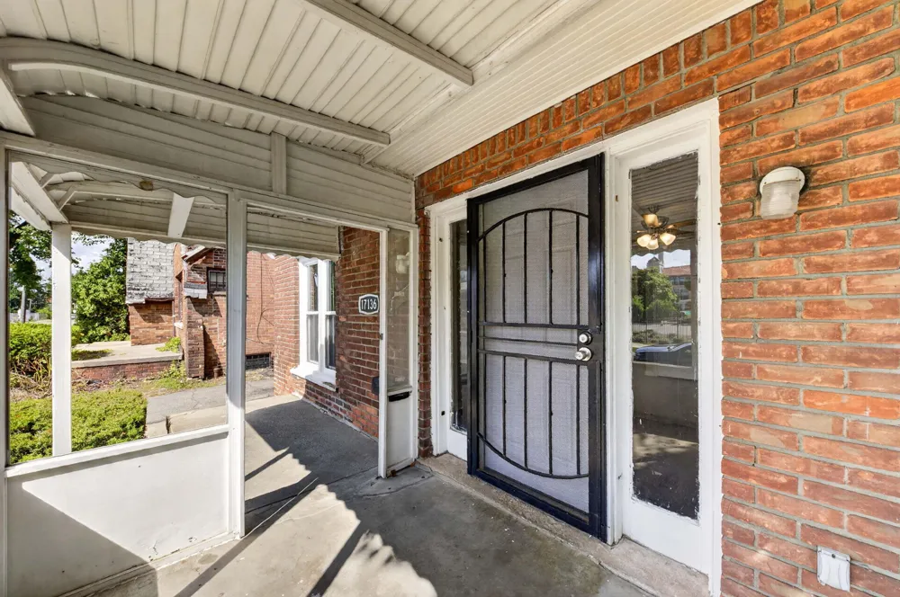 17136 Birchcrest Drive Detroit City, MI 48221