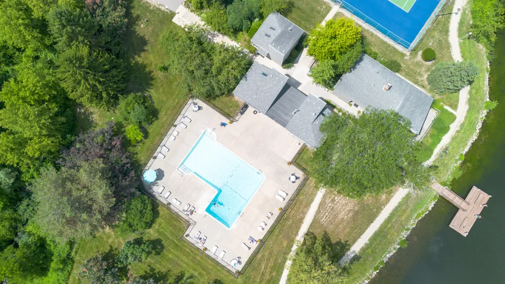 690 Peninsula Court Ann Arbor City, MI 48105