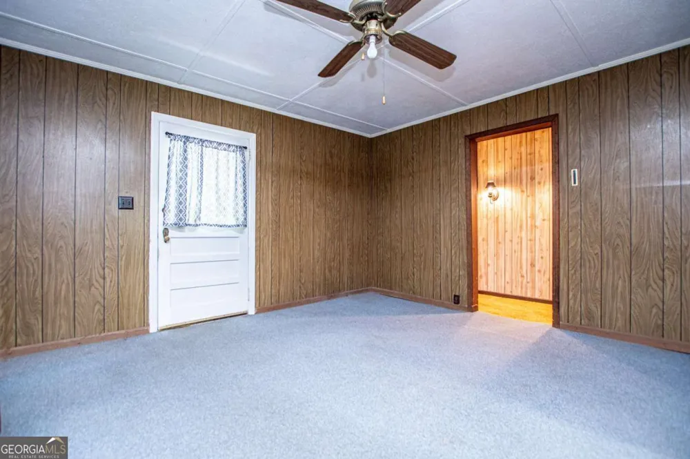 53 Garrett LN Carrollton, GA 30117