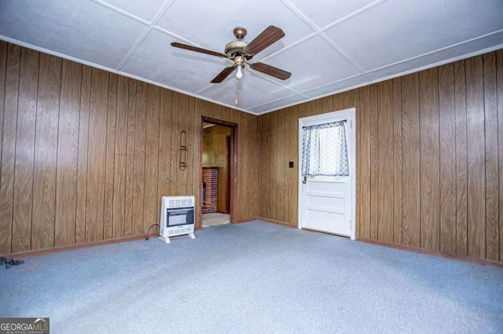 53 Garrett LN Carrollton, GA 30117