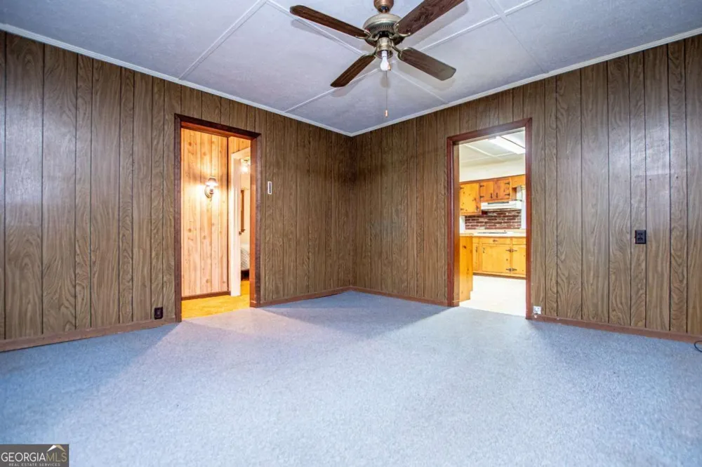 53 Garrett LN Carrollton, GA 30117
