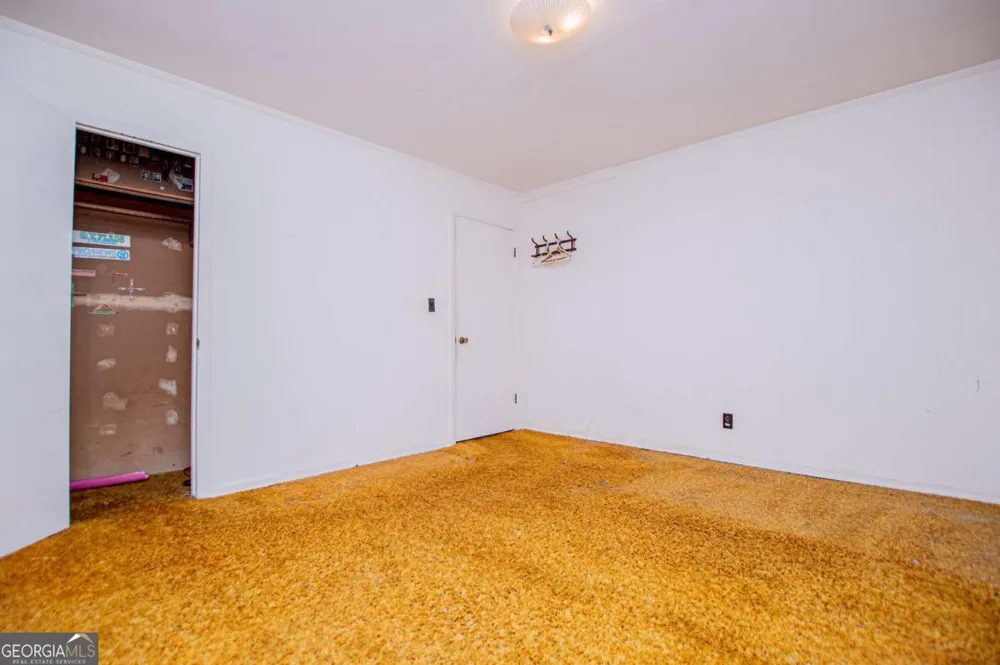 53 Garrett LN Carrollton, GA 30117