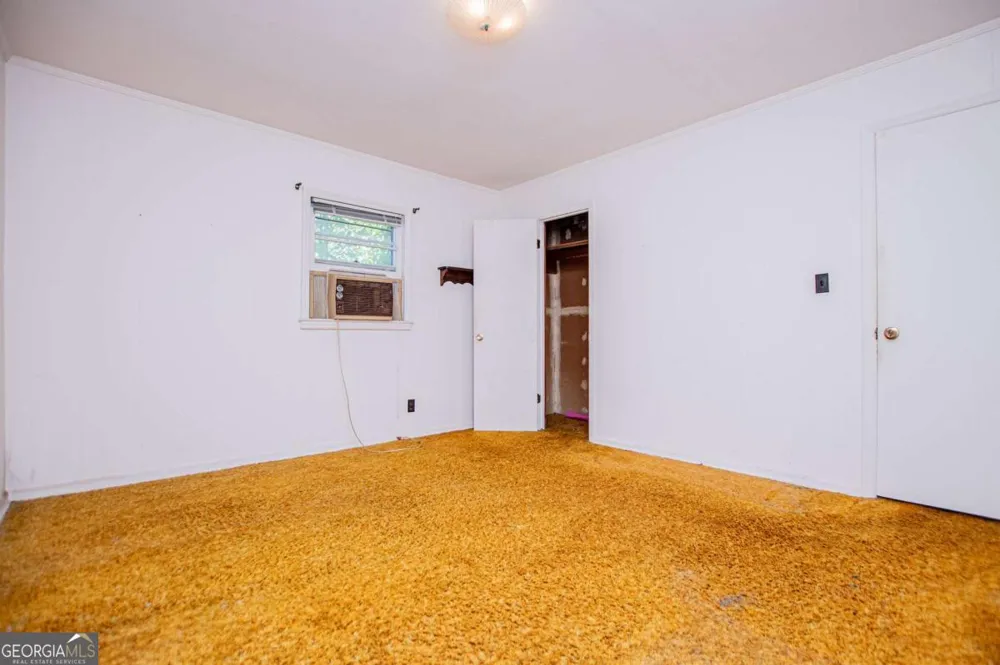 53 Garrett LN Carrollton, GA 30117