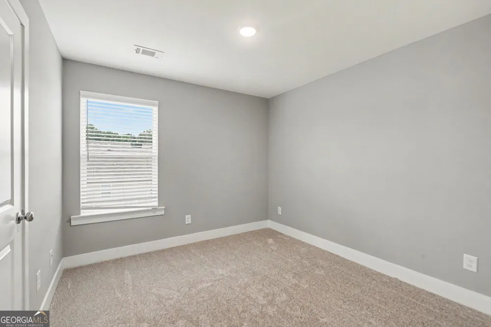 7666 Squire CT Fairburn, GA 30213