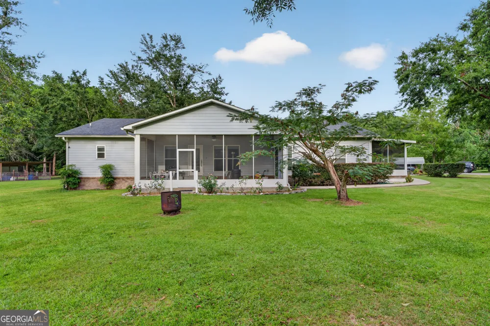 1901 Blackwell ST Waycross, GA 31503