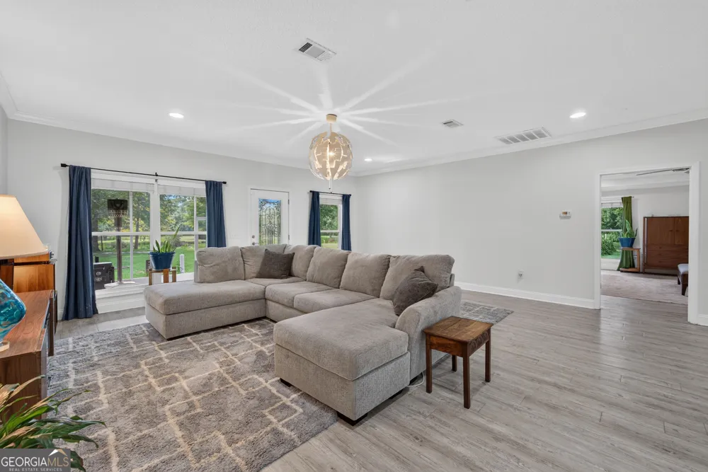 1901 Blackwell ST Waycross, GA 31503