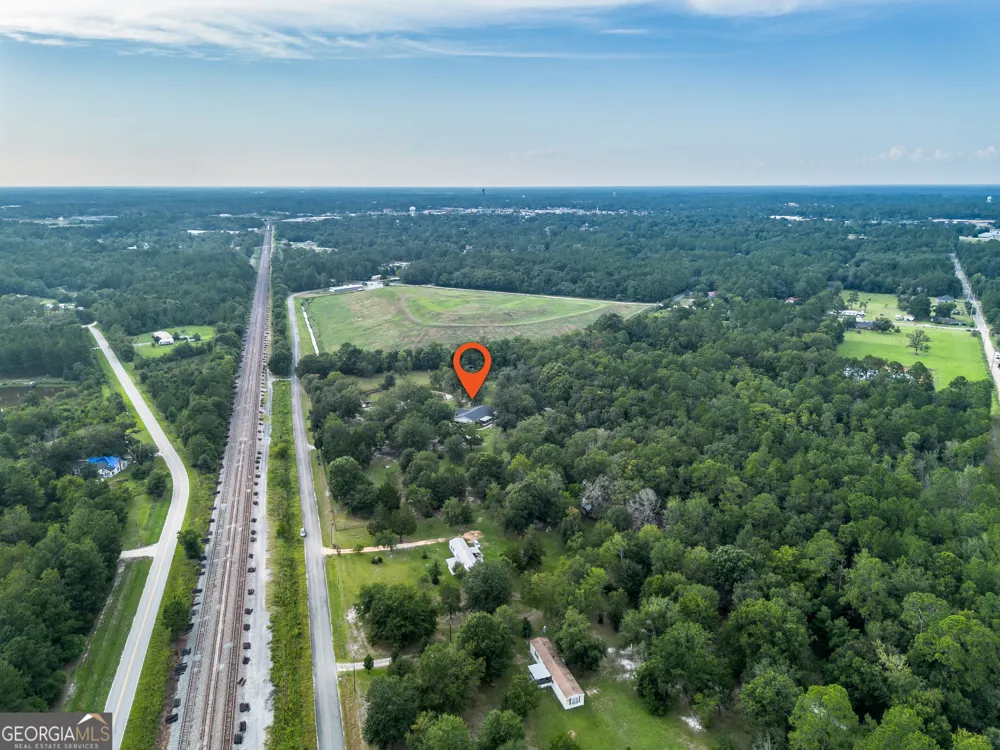 1901 Blackwell ST Waycross, GA 31503
