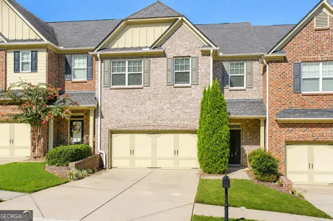 3606 Ashcroft BND NE