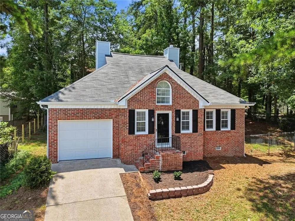 1632 Oakwood CT Marietta, GA 30066