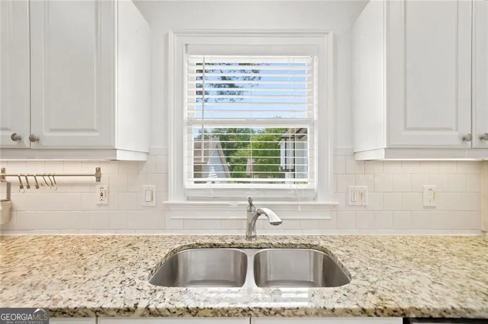 1632 Oakwood CT Marietta, GA 30066