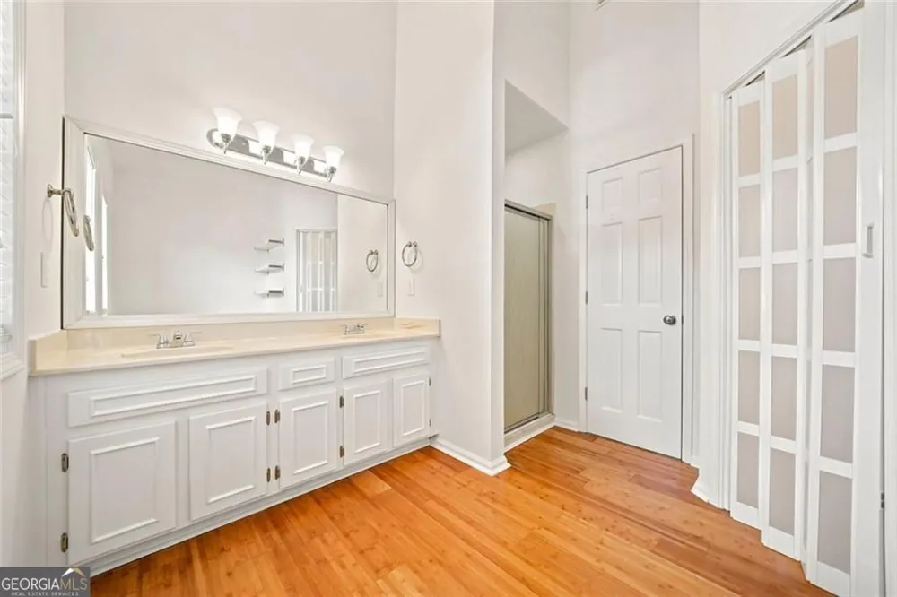 1632 Oakwood CT Marietta, GA 30066