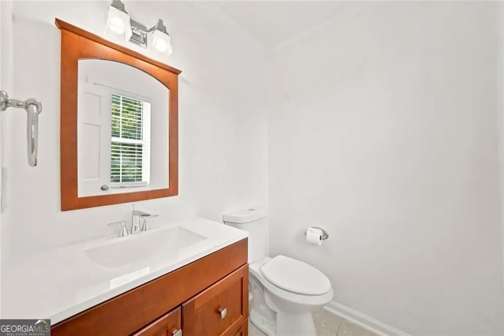 1632 Oakwood CT Marietta, GA 30066