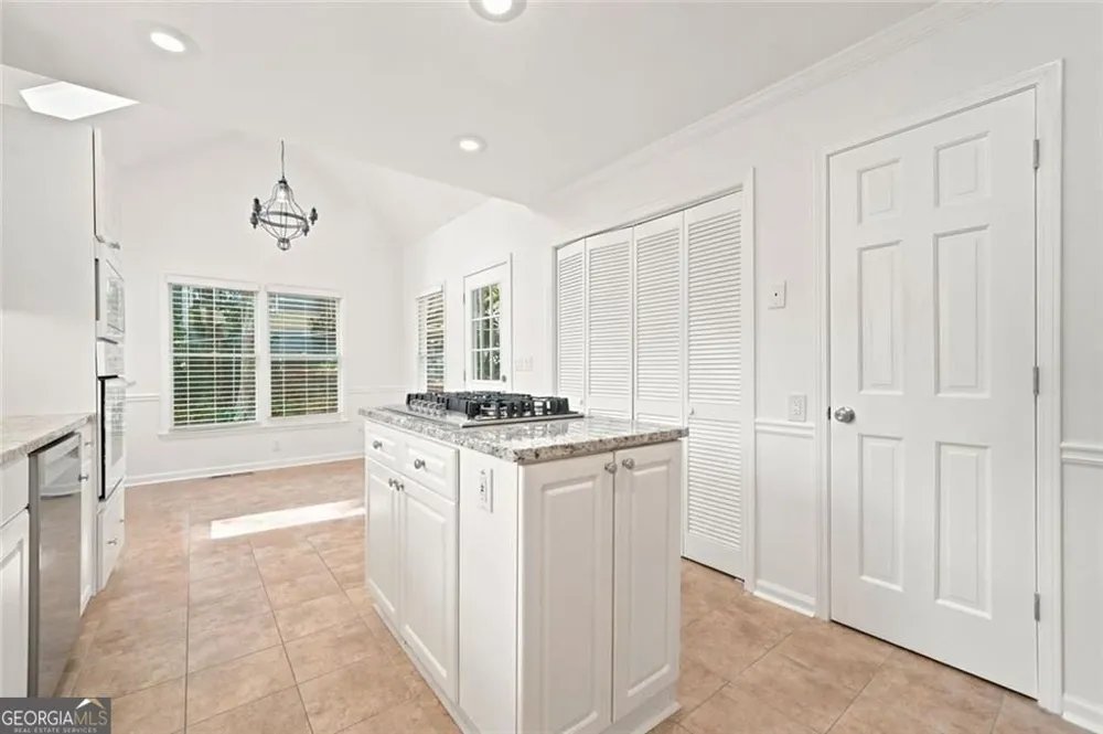 1632 Oakwood CT Marietta, GA 30066