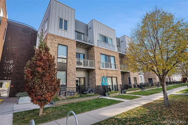 2550 Lawrence Street #RB303 Denver, CO 80205