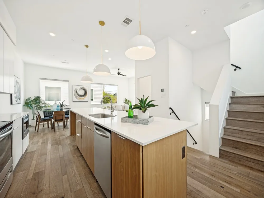 5020 Bryan Street #305 Dallas, TX 75206