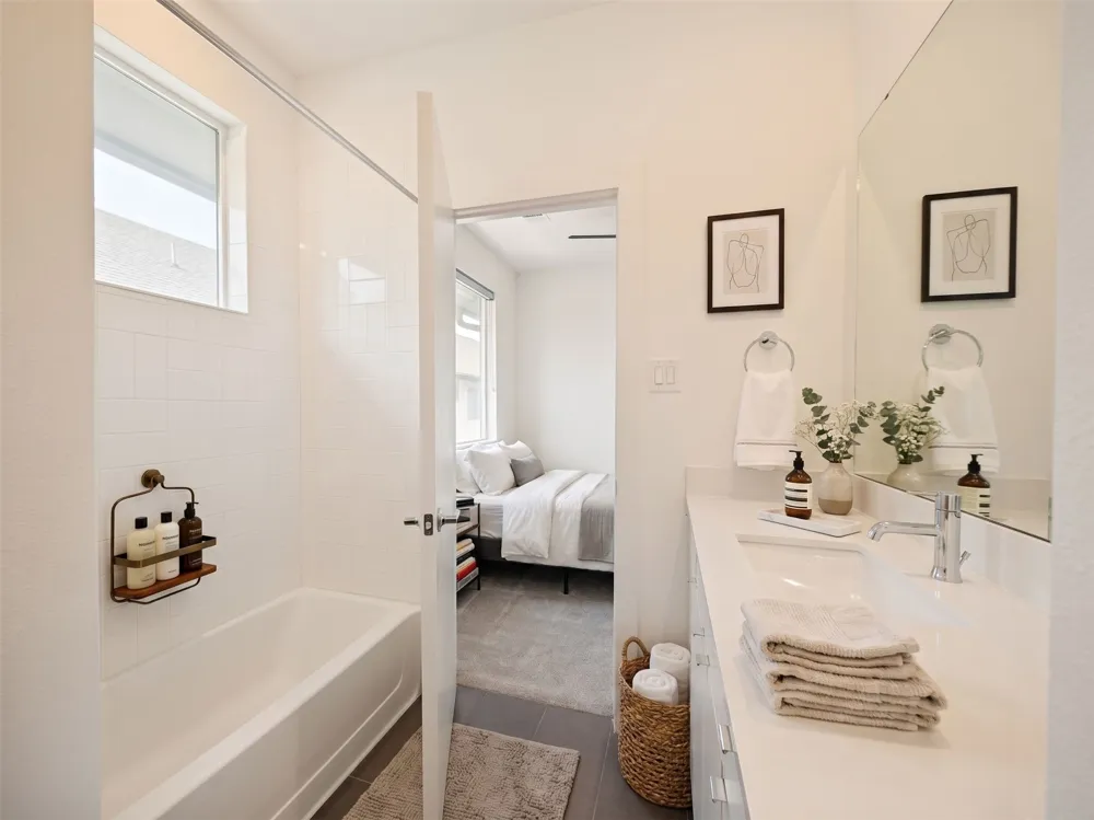 5020 Bryan Street #305 Dallas, TX 75206