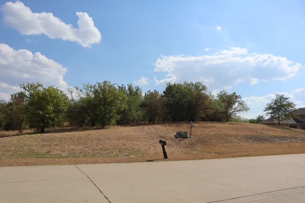 3211 Koscher Drive Grand Prairie, TX 75104