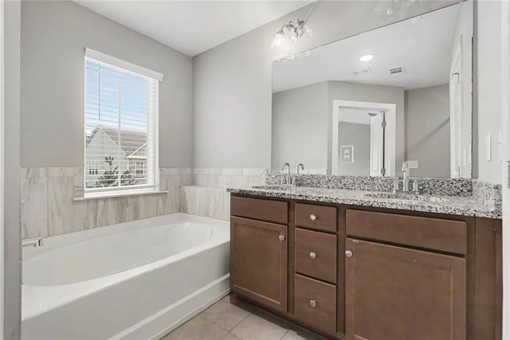 7666 Squire Court Fairburn, GA 30213