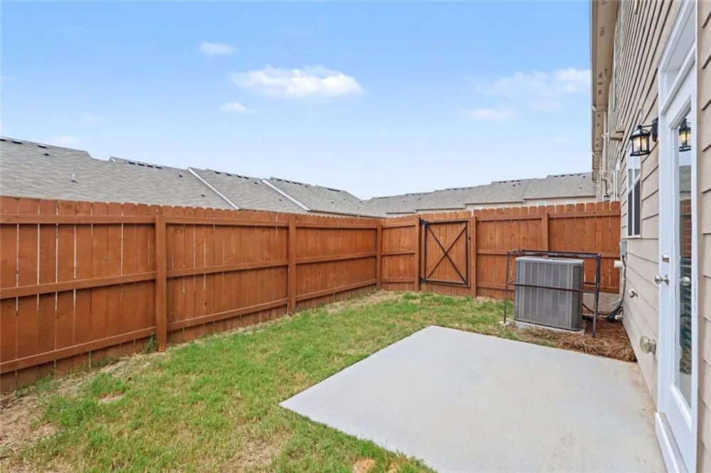 7666 Squire Court Fairburn, GA 30213