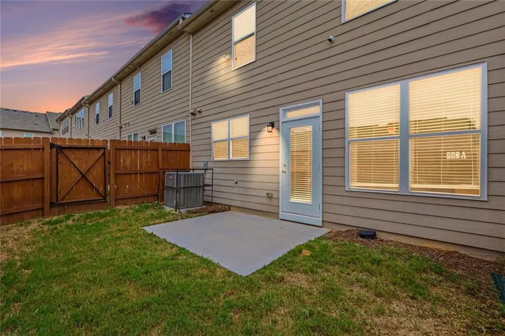 7666 Squire Court Fairburn, GA 30213