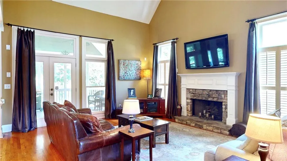 3755 Maryhill Lane NW Kennesaw, GA 30152