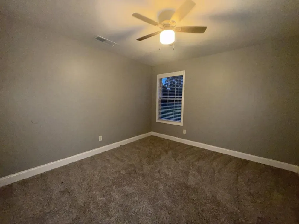 125 Trustin Lake Drive Fayetteville, GA 30214