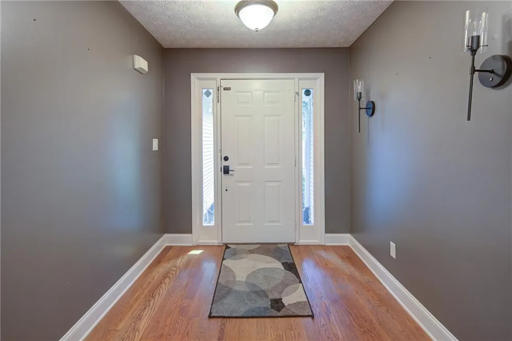 4267 Rivuere PT Gainesville, GA 30507