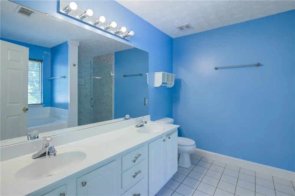 4267 Rivuere PT Gainesville, GA 30507