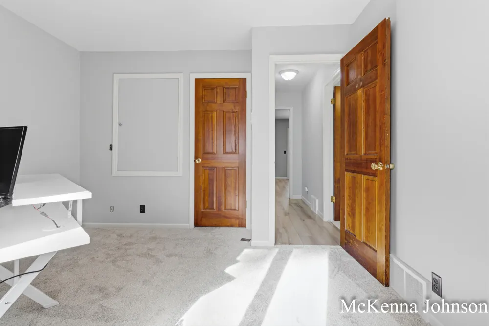299 Brooks Road Muskegon, MI 49442