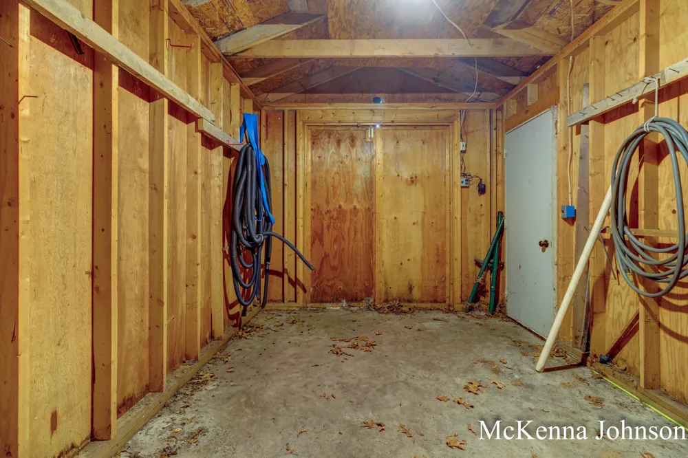 299 Brooks Road Muskegon, MI 49442