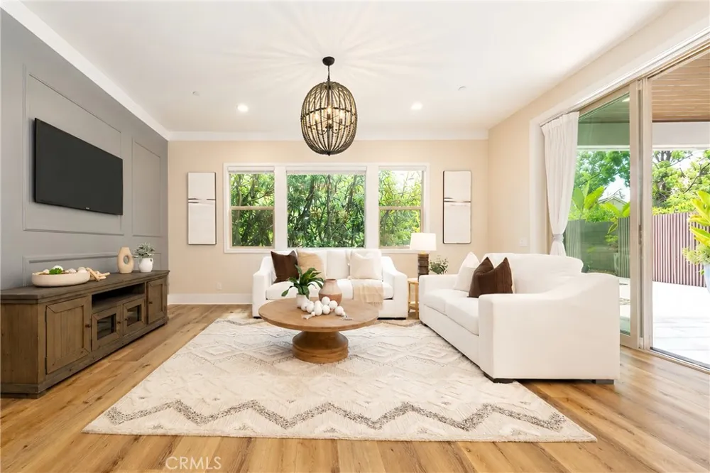 110 Perspective Irvine, CA 92618