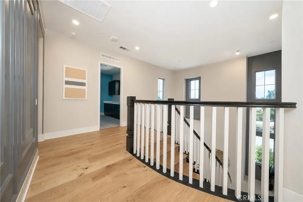 110 Perspective Irvine, CA 92618