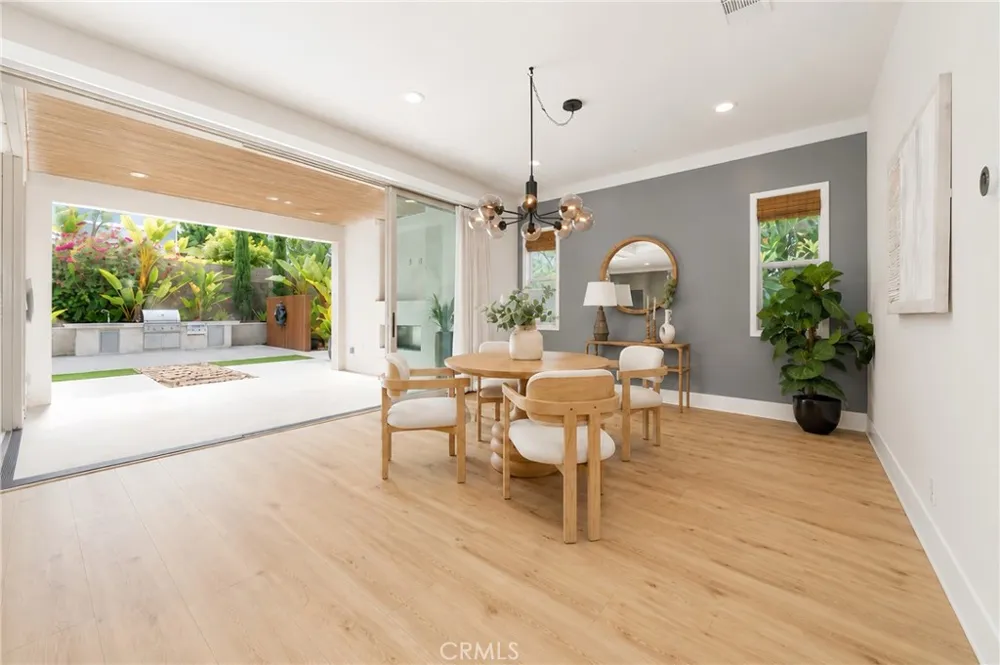 110 Perspective Irvine, CA 92618