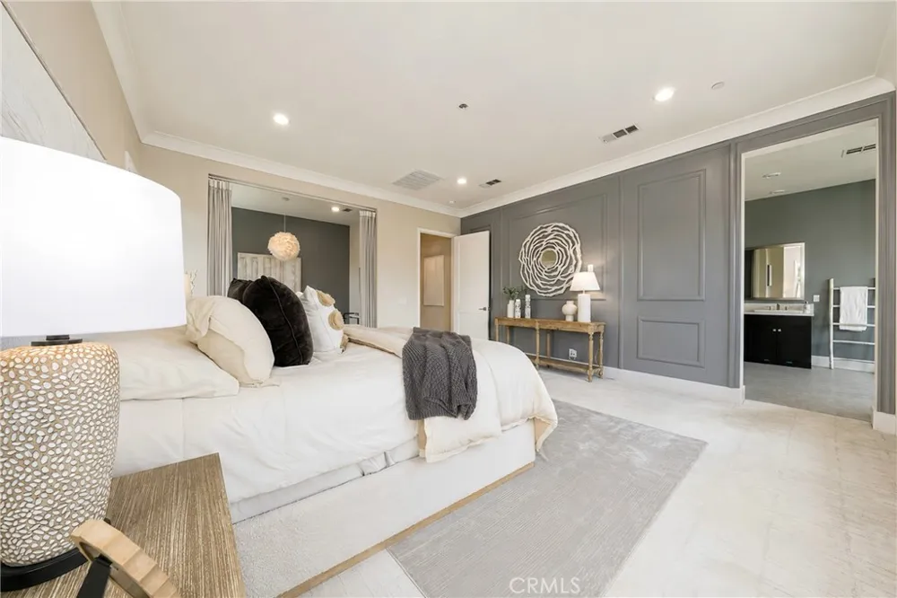 110 Perspective Irvine, CA 92618