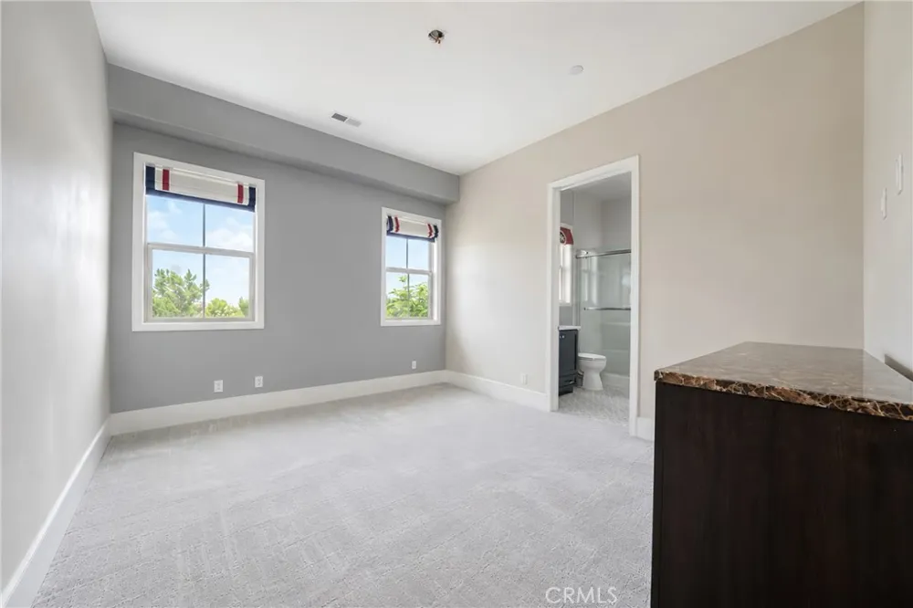 110 Perspective Irvine, CA 92618
