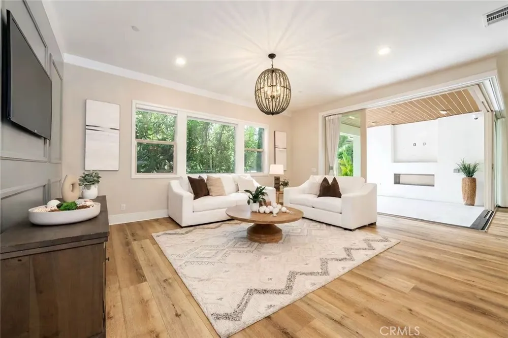 110 Perspective Irvine, CA 92618