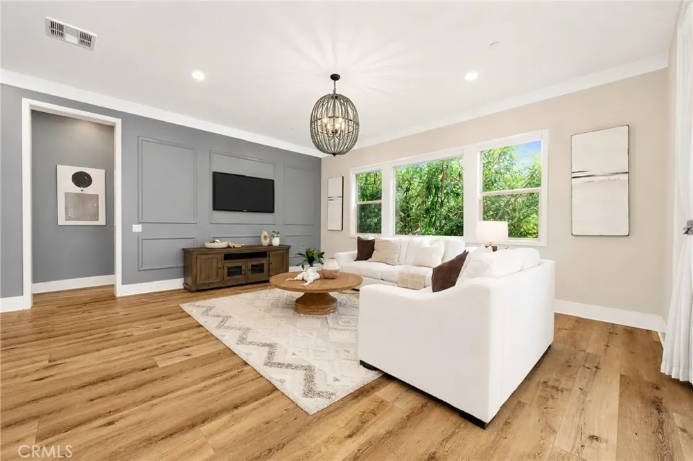 110 Perspective Irvine, CA 92618