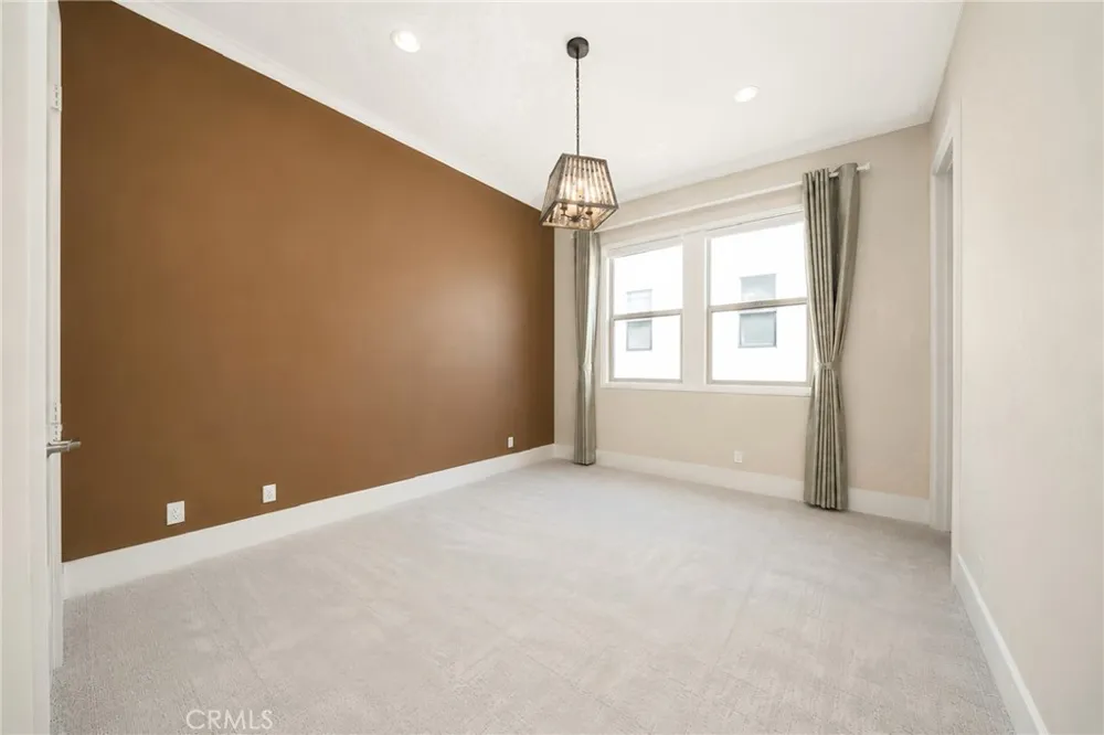 110 Perspective Irvine, CA 92618