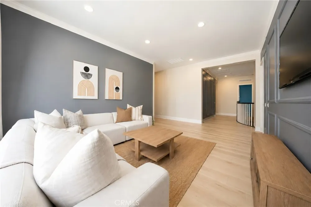 110 Perspective Irvine, CA 92618
