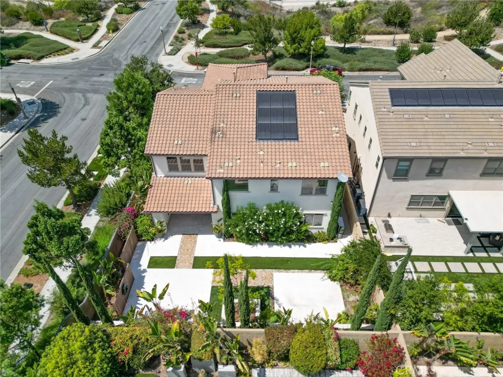 110 Perspective Irvine, CA 92618