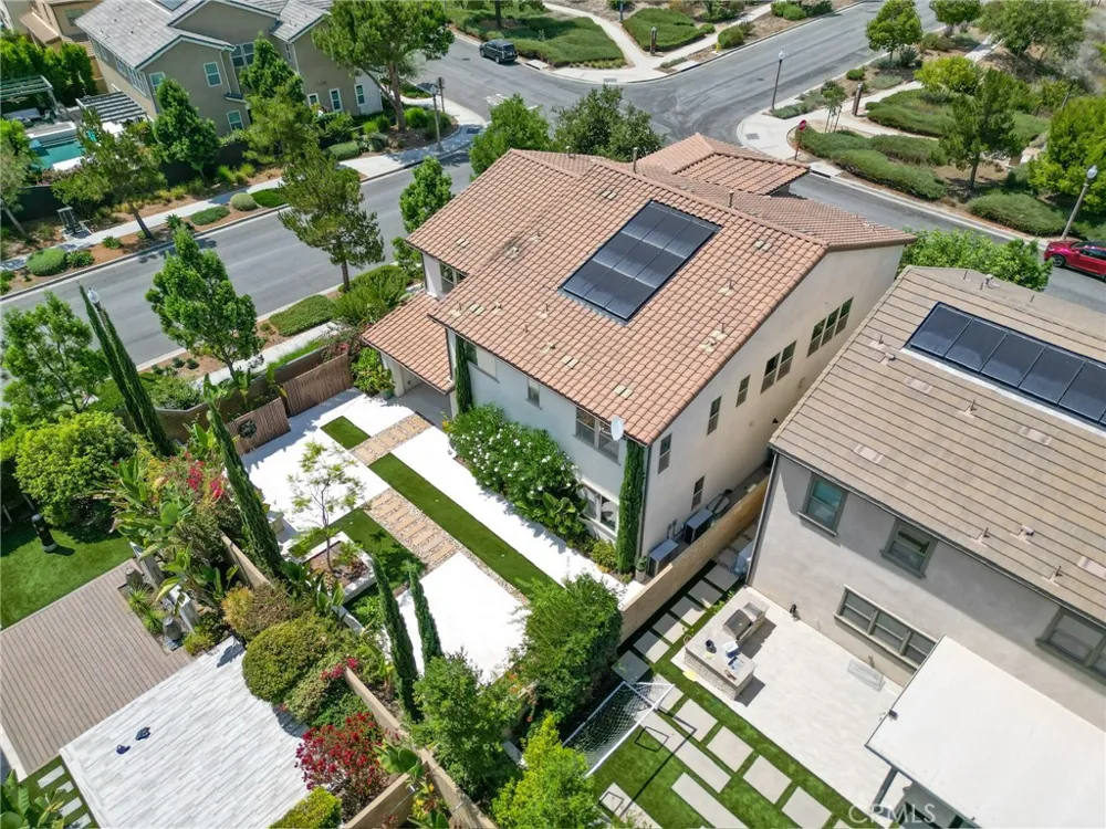 110 Perspective Irvine, CA 92618