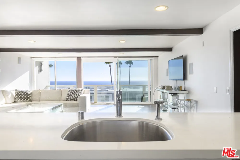 11958 Oceanaire Lane Malibu, CA 90265