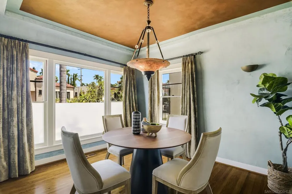 4653 E Talmadge Dr San Diego, CA 92116