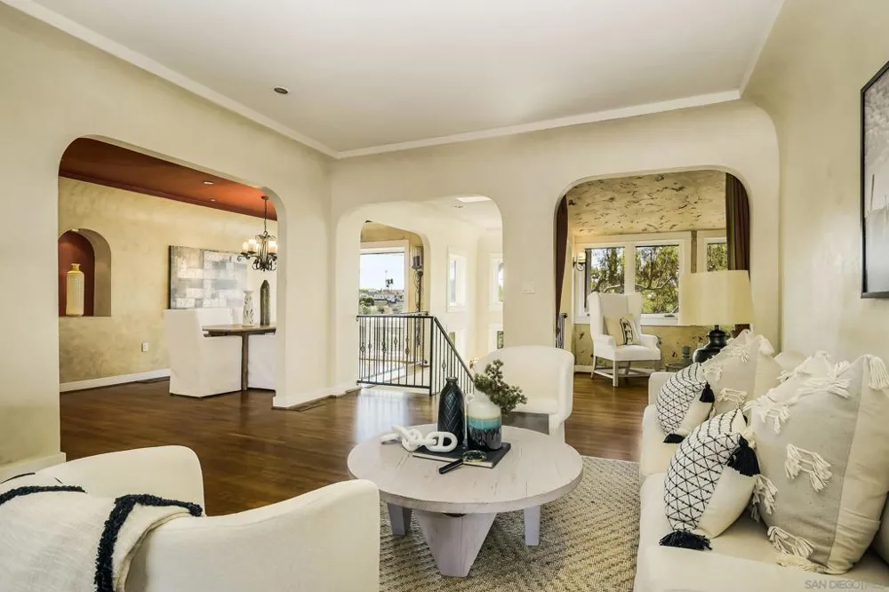 4653 E Talmadge Dr San Diego, CA 92116