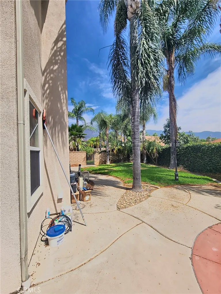 6373 Daylily Court Rancho Cucamonga, CA 91737