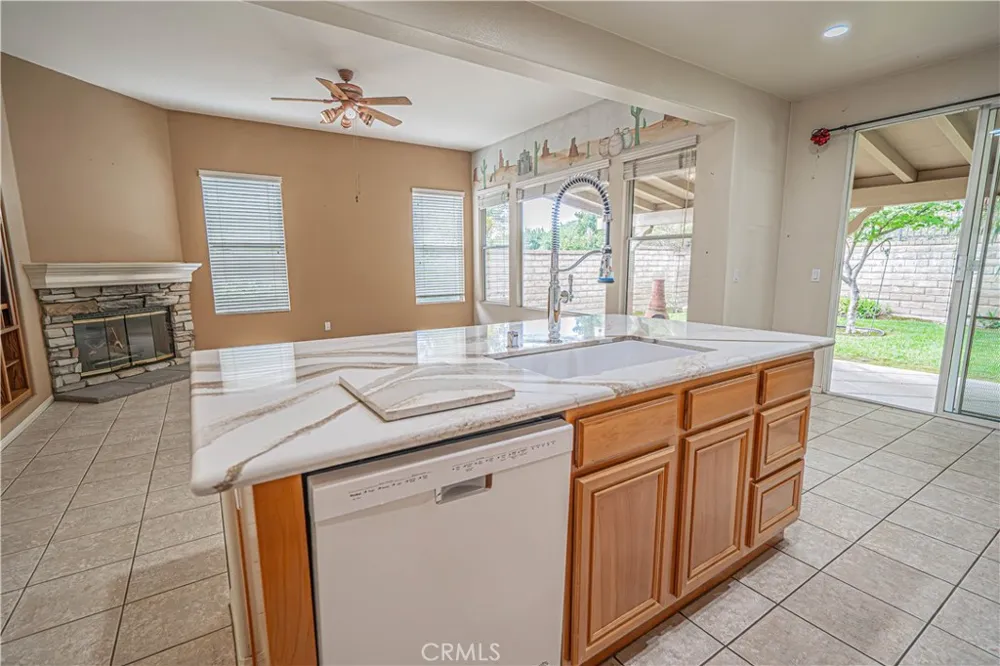 28859 Rock Canyon Saugus, CA 91390
