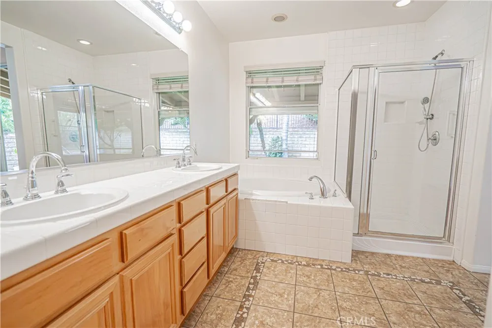 28859 Rock Canyon Saugus, CA 91390