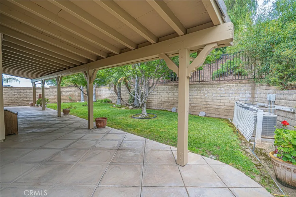 28859 Rock Canyon Saugus, CA 91390