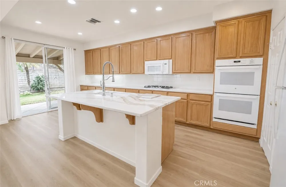 28859 Rock Canyon Saugus, CA 91390