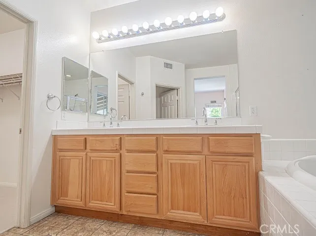 28859 Rock Canyon Saugus, CA 91390